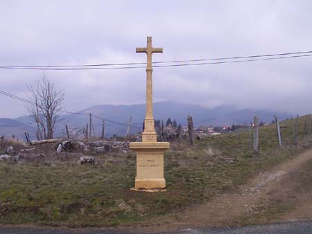 07_Croix Véru